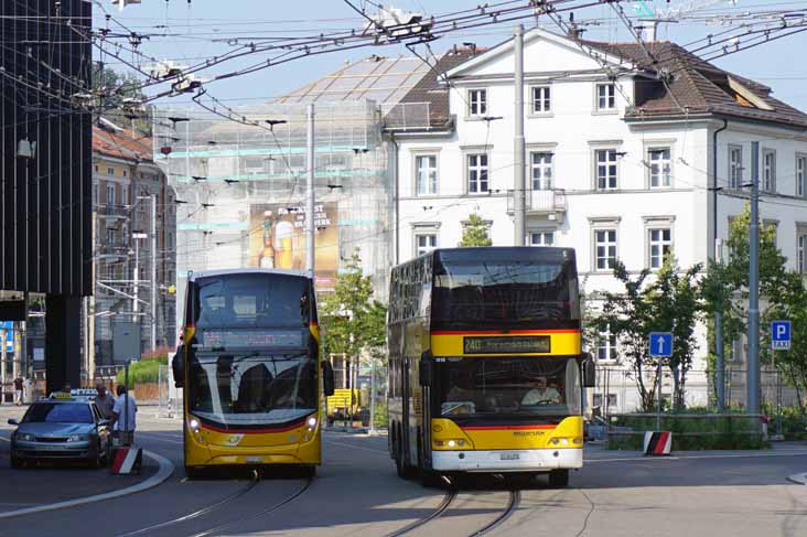 Post Auto Neoplan Centroliner N4426-3 3810 & ADL Enviro500 10874